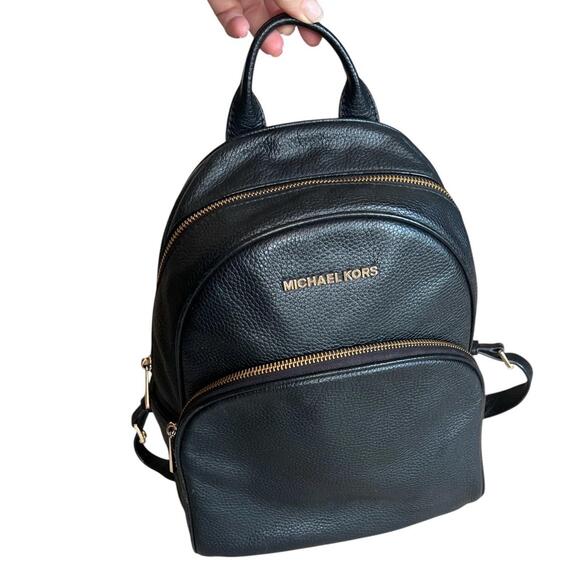 Michael Kors Abbey Backpack Medium Black Full Grain Leather - Picture 1 of 13
